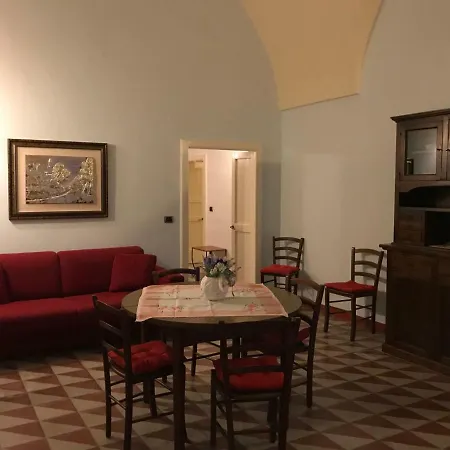 De Luca Villa *